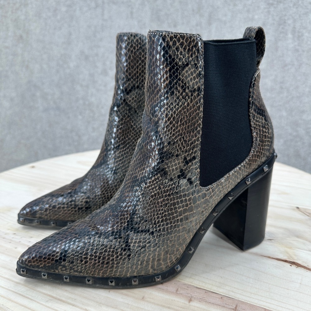 Charles David Dodger 8 Snakeskin Studded Pointed Toe Block Heel Ankle Boots Grey